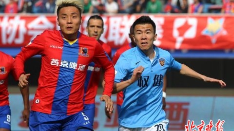 中超扩容，中甲U23球员年薪揭秘：300万顶薪背后，年轻人还愿意踢球吗？