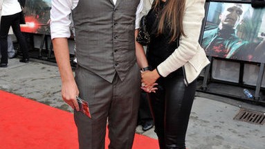 从非职业赛场到英超巅峰：哈里·阿特的铁血中场之路