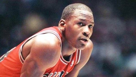 年薪近4000万却混日子，盘点NBA最让人失望的“最差劲”球员们