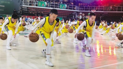 cba季后赛12进8迎生死时速常规赛刚画上句号缩水